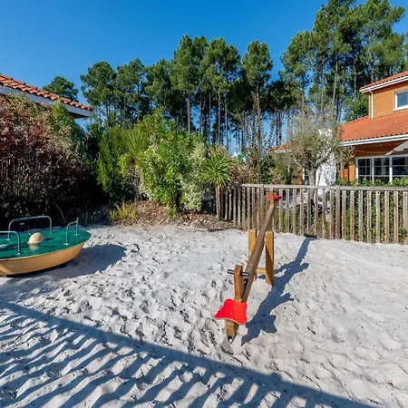 Near In Sunny Les Landes *